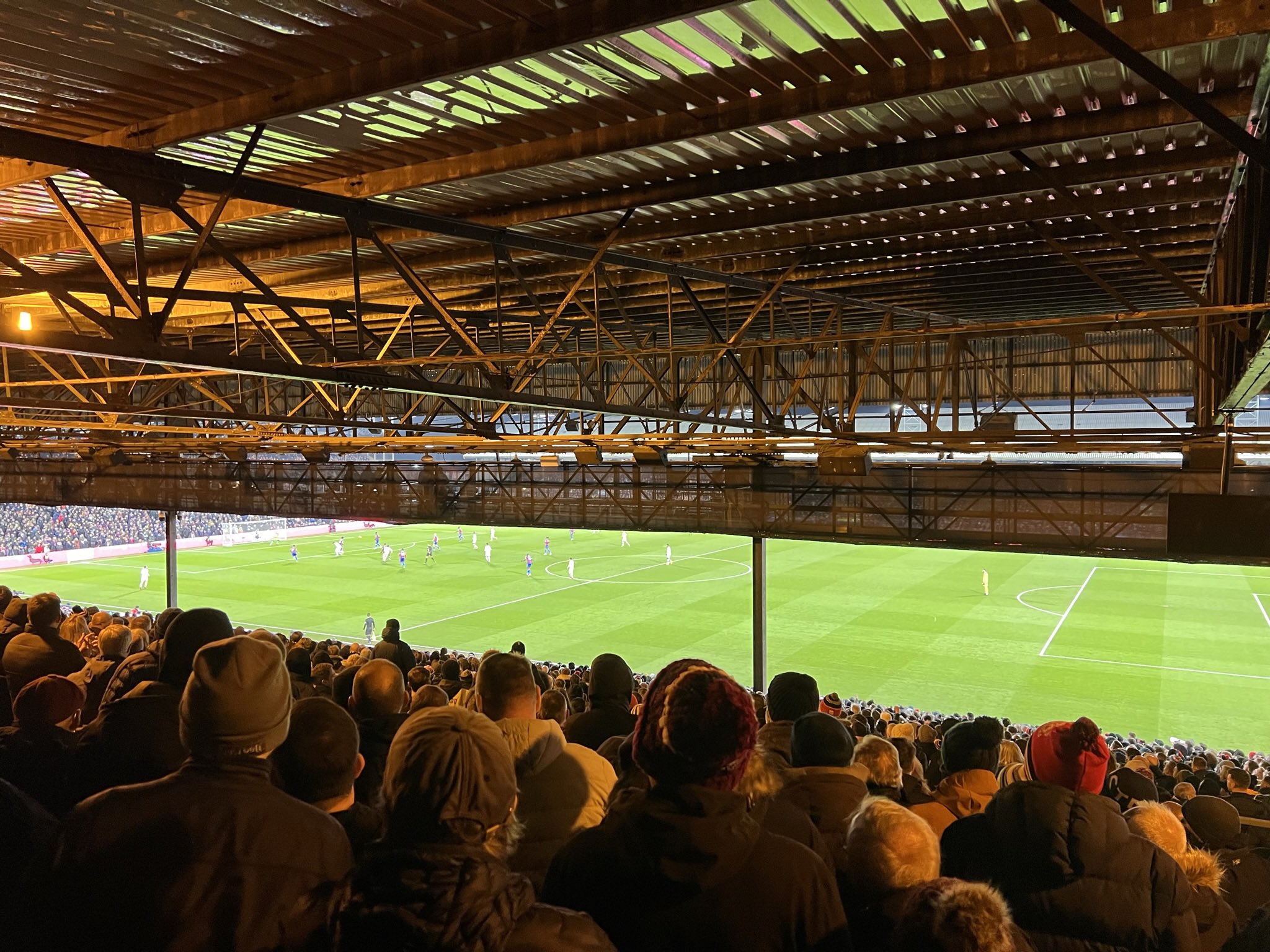 Wann gehen Crystal Palace Tickets in den Verkauf?